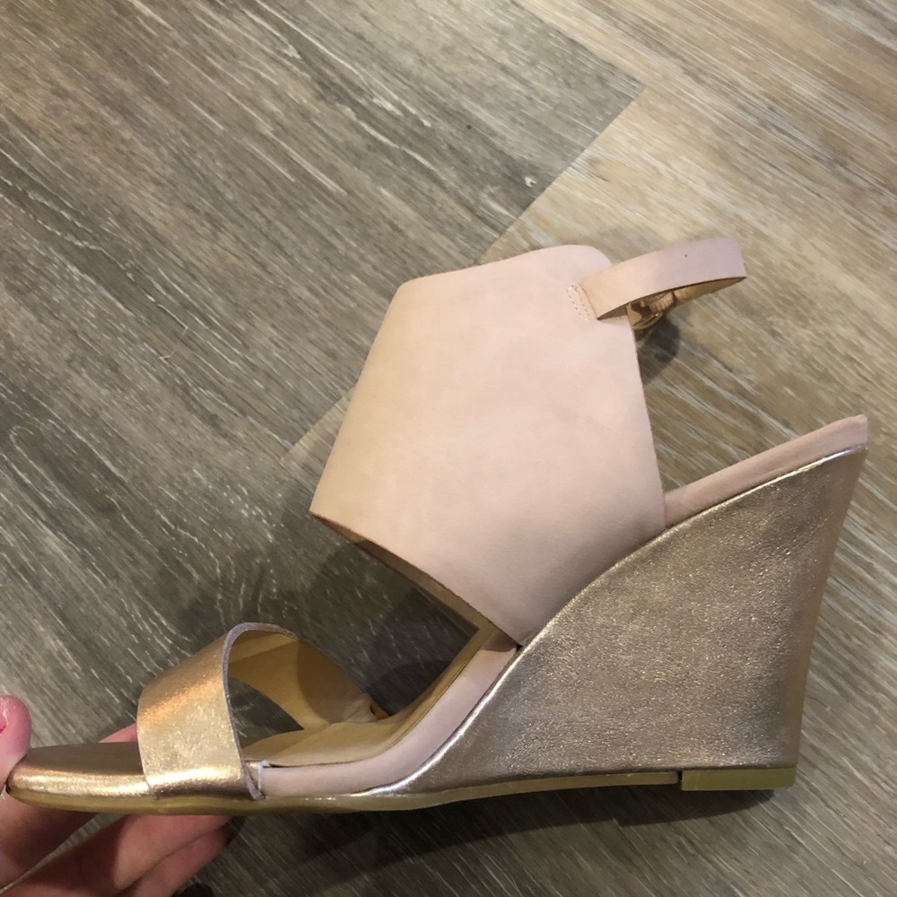 CL by Laundry Wedges